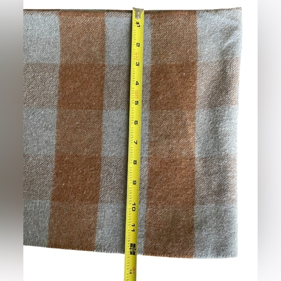 ZARA Plaid Scarf in Brown and Gray - Picture 6 of 6
